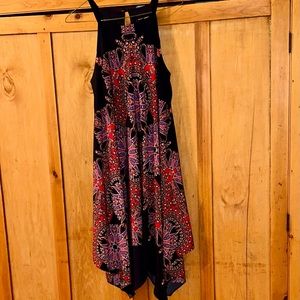 Maggy London Dress Size 10, with asymmetrical hem